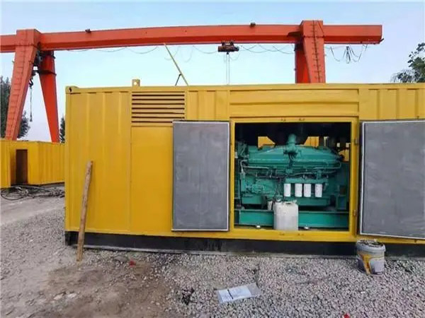 大关冬季低温环境下，500KW发电机组应该选择什么类型的启动电瓶？